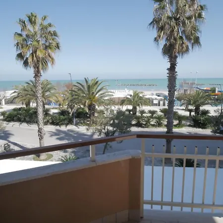 아파트 Varsavia Apartment, Fronte Mare Rif A769 *