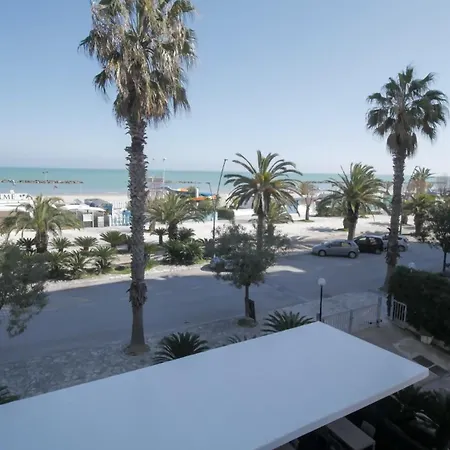 Varsavia Apartment, Fronte Mare Rif A769