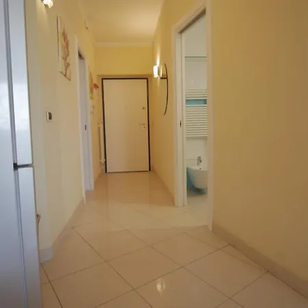 Varsavia Apartment, Fronte Mare Rif A769 Lägenhet San Benedetto del Tronto