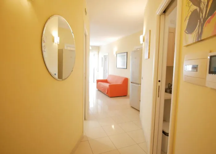 Varsavia Apartment, Fronte Mare Rif A769 Apartment *