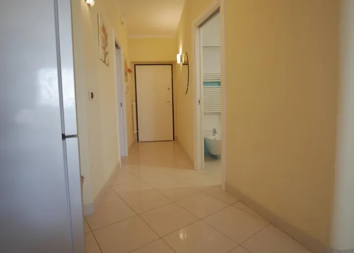Varsavia Apartment, Fronte Mare Rif A769 דירה סן בנדטו דל טרנטו