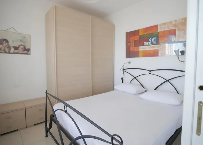 Varsavia Apartment, Fronte Mare Rif A769 Apartment