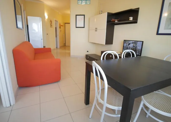 Varsavia Apartment, Fronte Mare Rif A769 * San Benedetto del Tronto