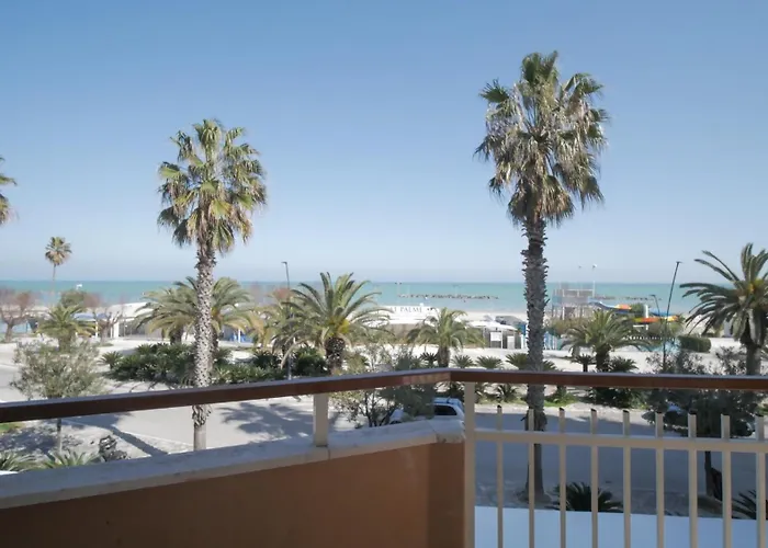 Varsavia Apartment, Fronte Mare Rif A769 דירה *